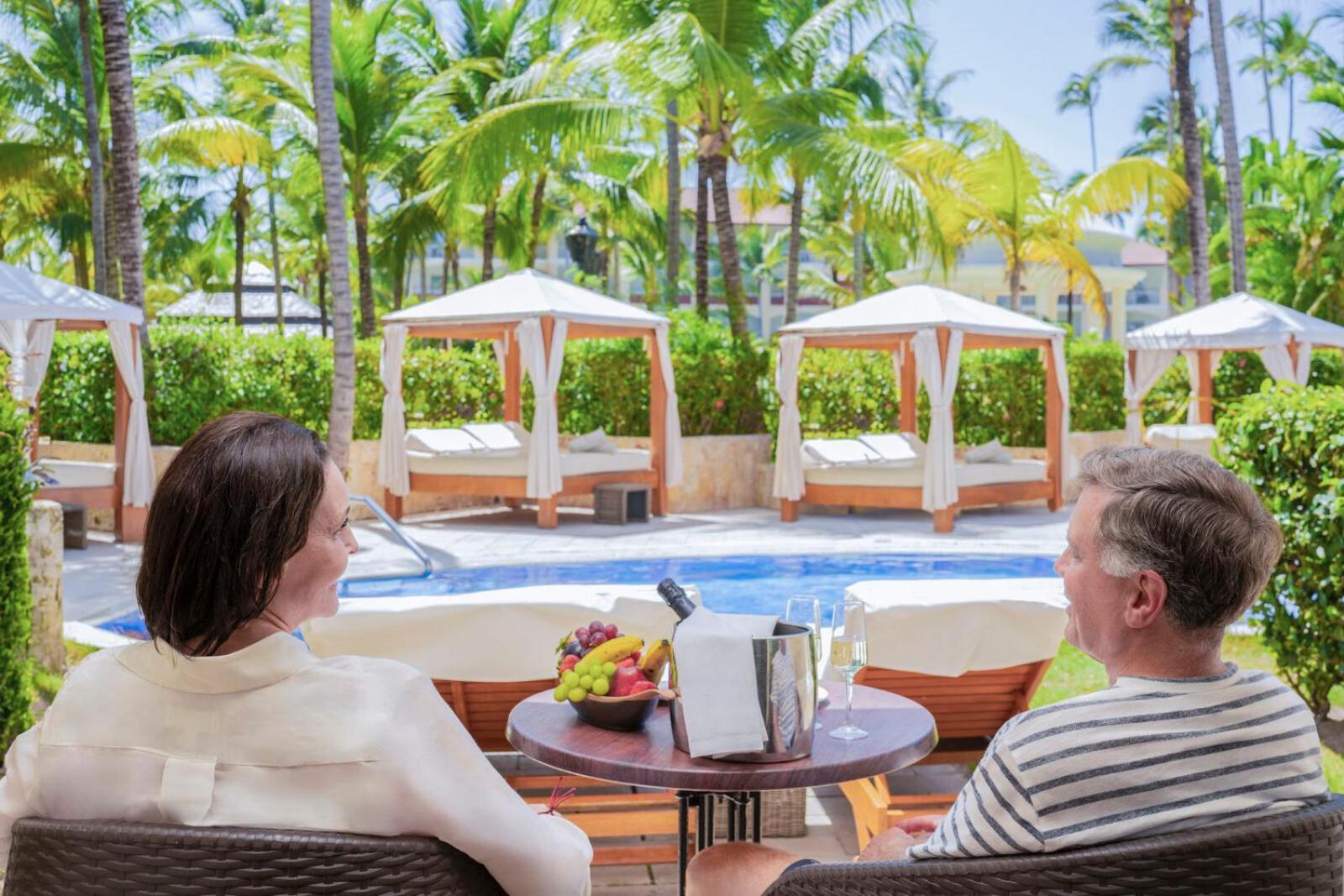 Majestic Junior Suite Swim Up Wifi,1649901161:JPEG