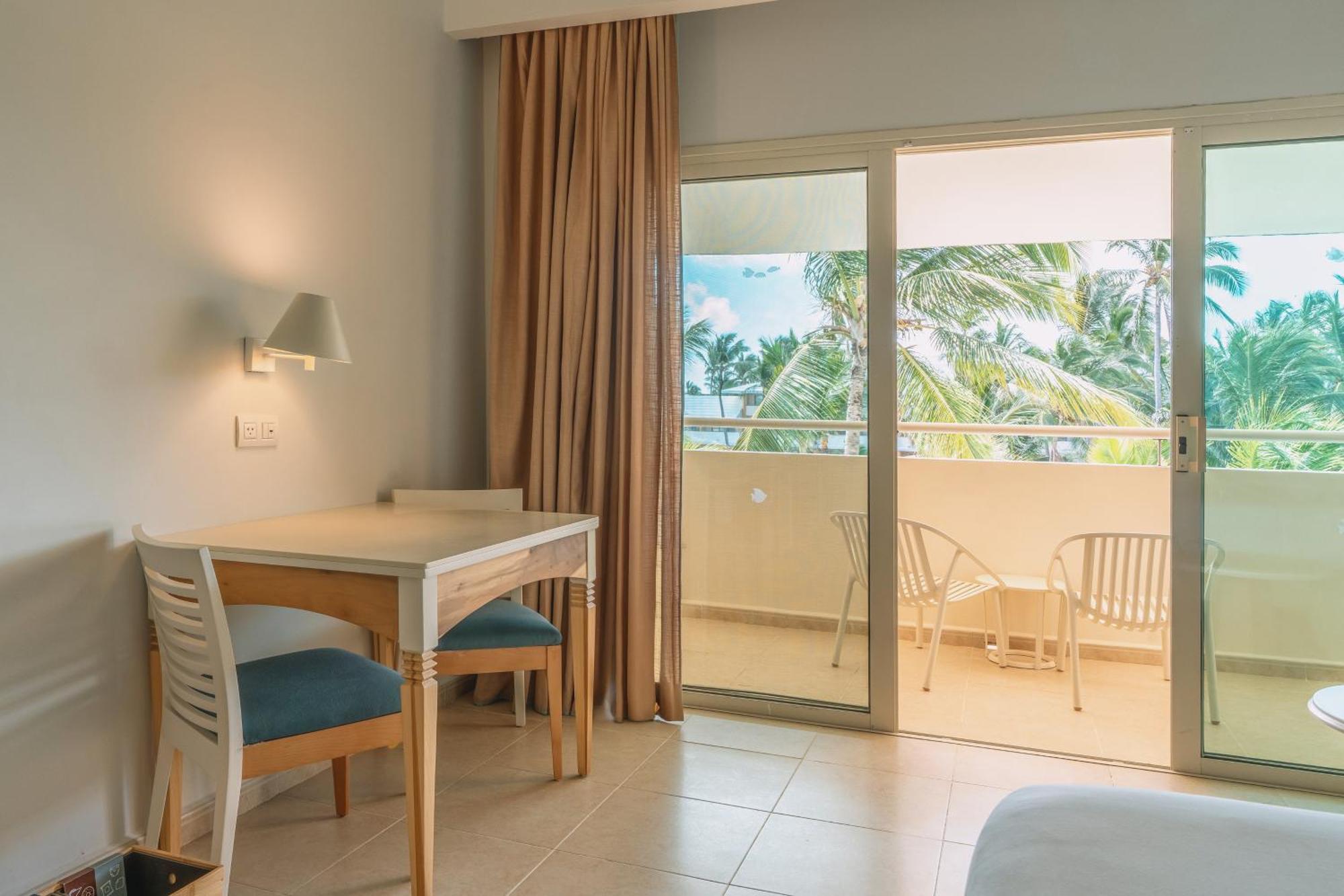 Premium Ocean View Single Use