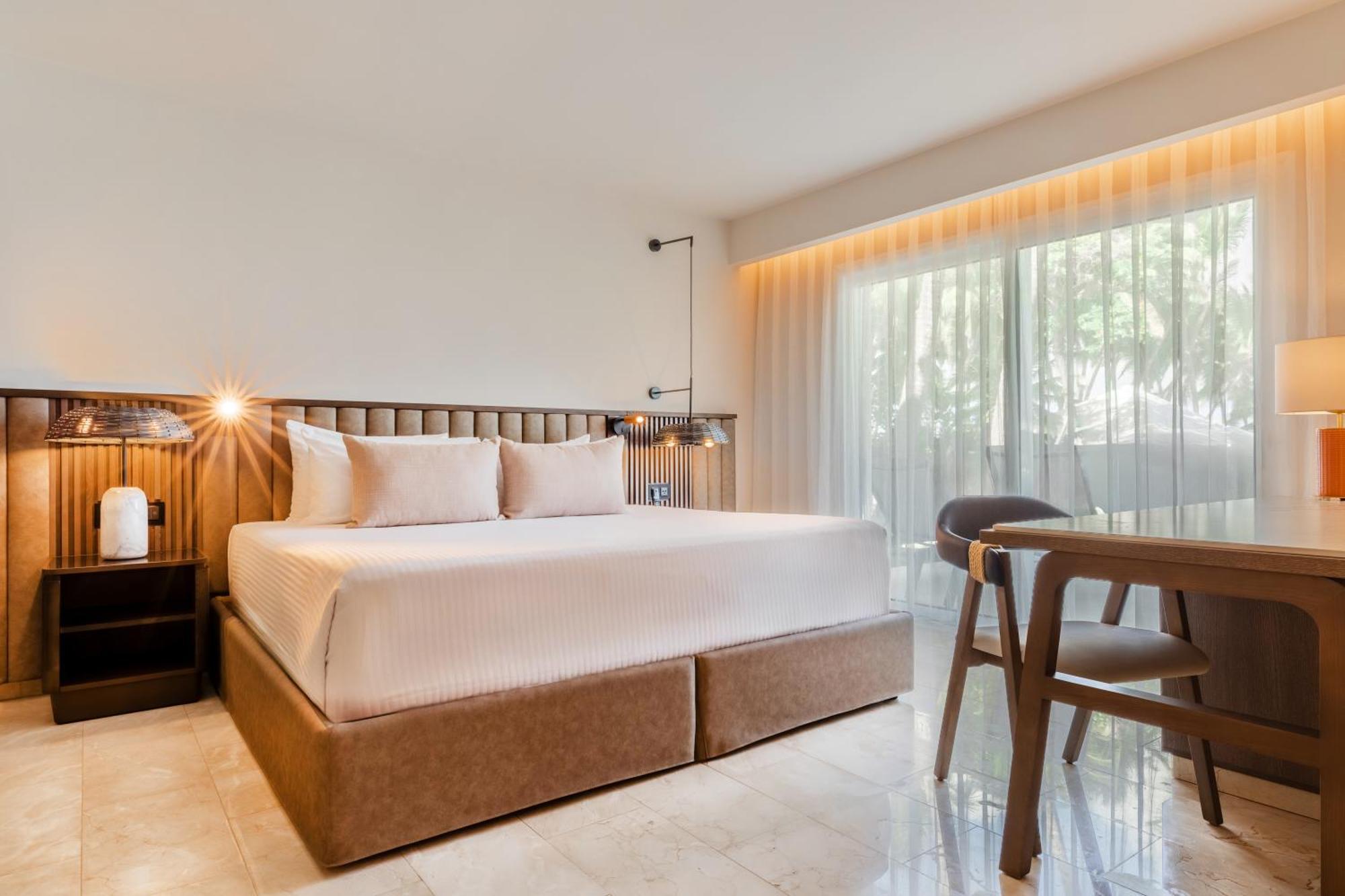 Superior Junior Suite